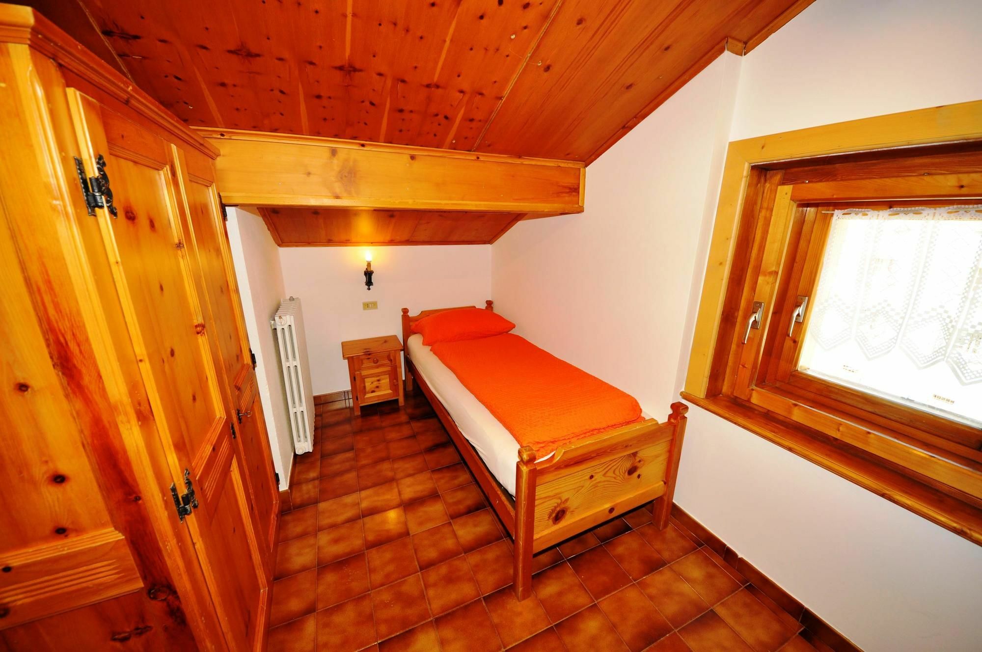 Residence Casa Longa By Livigno Accomodation Exterior foto
